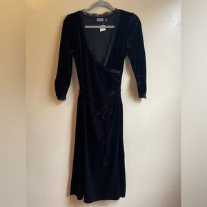 Apt 9 dark romantic lace trim midi velour dress size M stretch whimsigoth witchy